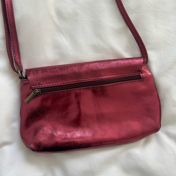 Chic Italian leather Bag – Like New Condition - Picture 8 of 9